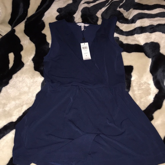 Romper 💙 - Picture 2 of 4